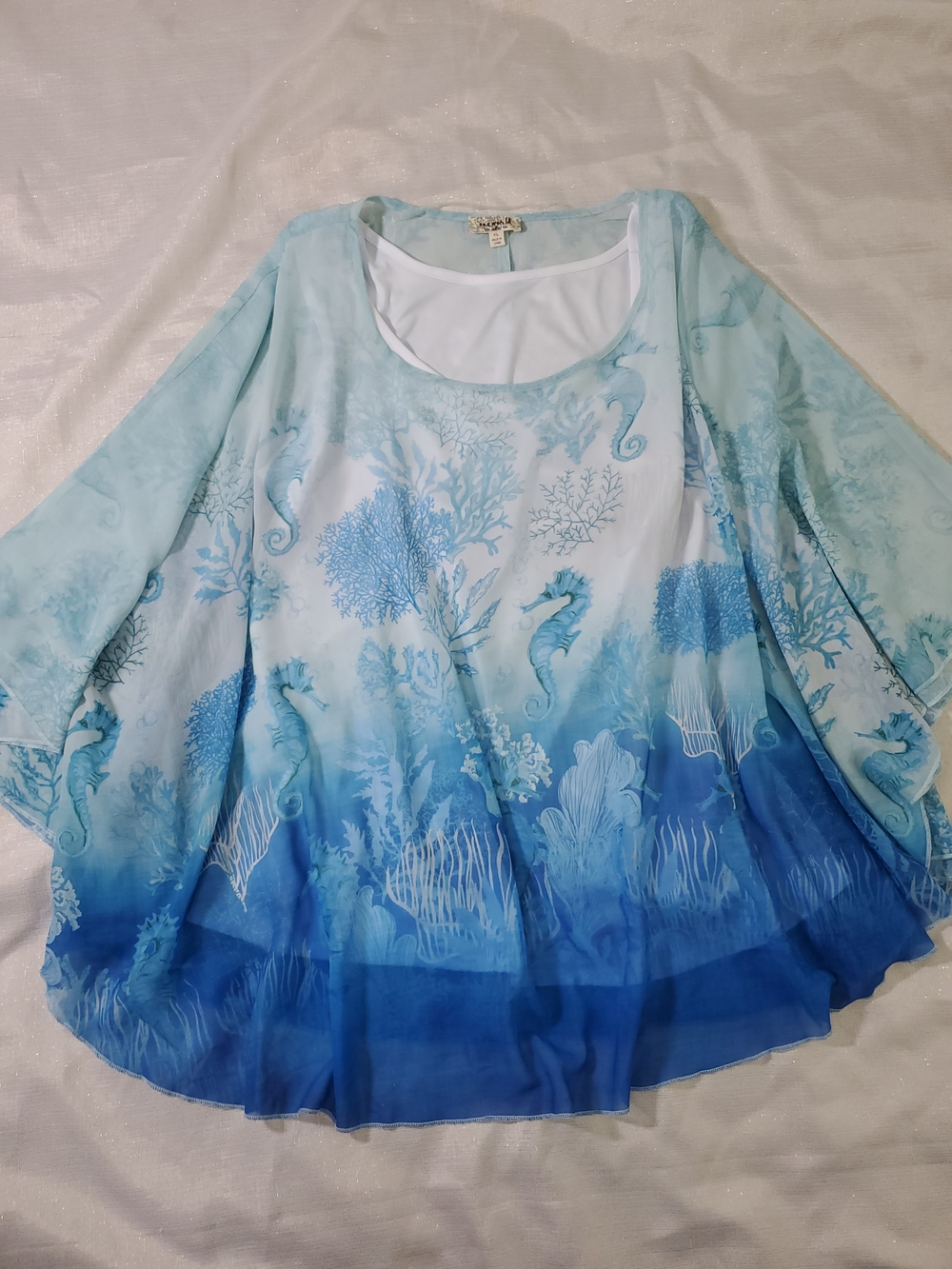 ONE WORLD Ocean Ombre Sea Life Tunic in Light Blue and Blue Sz. XL